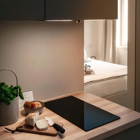 Floristeria By Quokka 360 - A Stone's Throw From The Walled Of